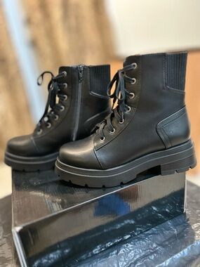 Soda Black Lace-Up Platform Combat Boots